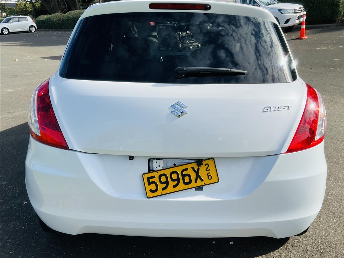 2015 Suzuki Swift Hatchback Automatic, 5 seats, Petrol, 1,200 cc, 54,854 km