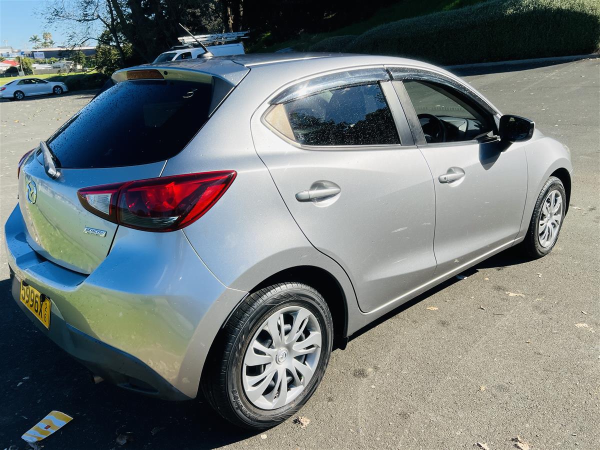 2014 Mazda Demio SKYACTIV REVERSING CAMERA Hatchback Automatic, 5 seats, Petrol 1,300 cc, 72,300 km
