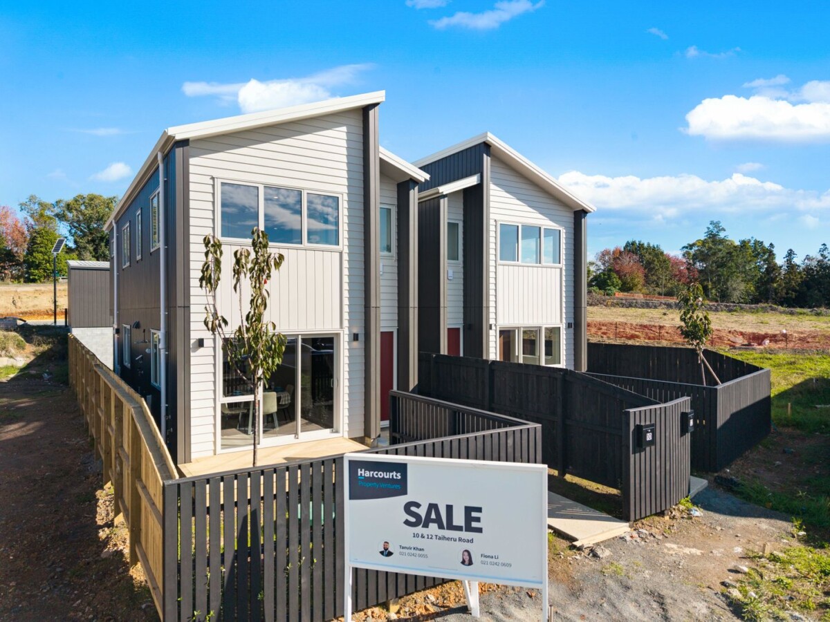 Brand standnew 3 beds 2.5 baths house, A separate garage provides flexibility for secure parking, storage, or additional utility, 10 & 12 Taiheru Road, Karaka, Auckland