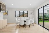 With Views, 2 kitchens, 290m2 7 beds (3 ensuites) 5.5 baths house with double garage and 2-beds granny on 372m2 section. close to schools, Ormiston shopping centre, double7 Fricker Way, Flat Bush, Auckland