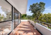 200m2 4 beds (1 ensuite) 2 baths house with double garage on 616m2 section, Zoned for sought-after schools including Shelly Park School, Somerville Intermediate, and Howick College, 15 Perendale Close, Somerville, Auckland