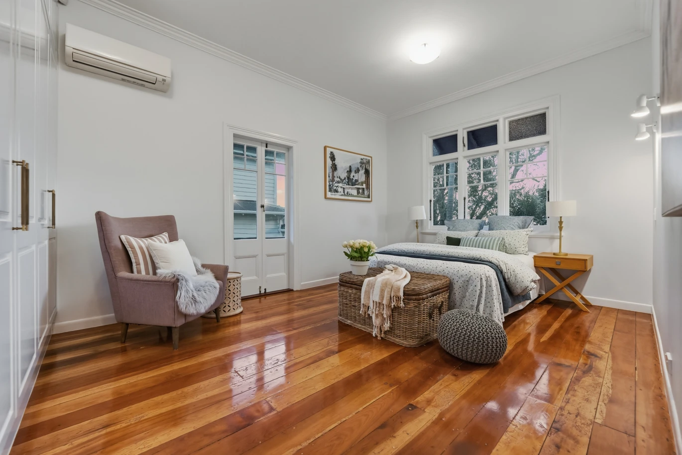 683m2 section, Triple Grammar school Zone, Modernised Classic 4 beds 2 baths house with double garage, zoned for Auckland Grammar School, Epsom Girls Grammar School, and Mount Albert Grammar School, within walking distance to the village, cafés, and top schools, 22 Ashton Road Mount Eden, Auckland