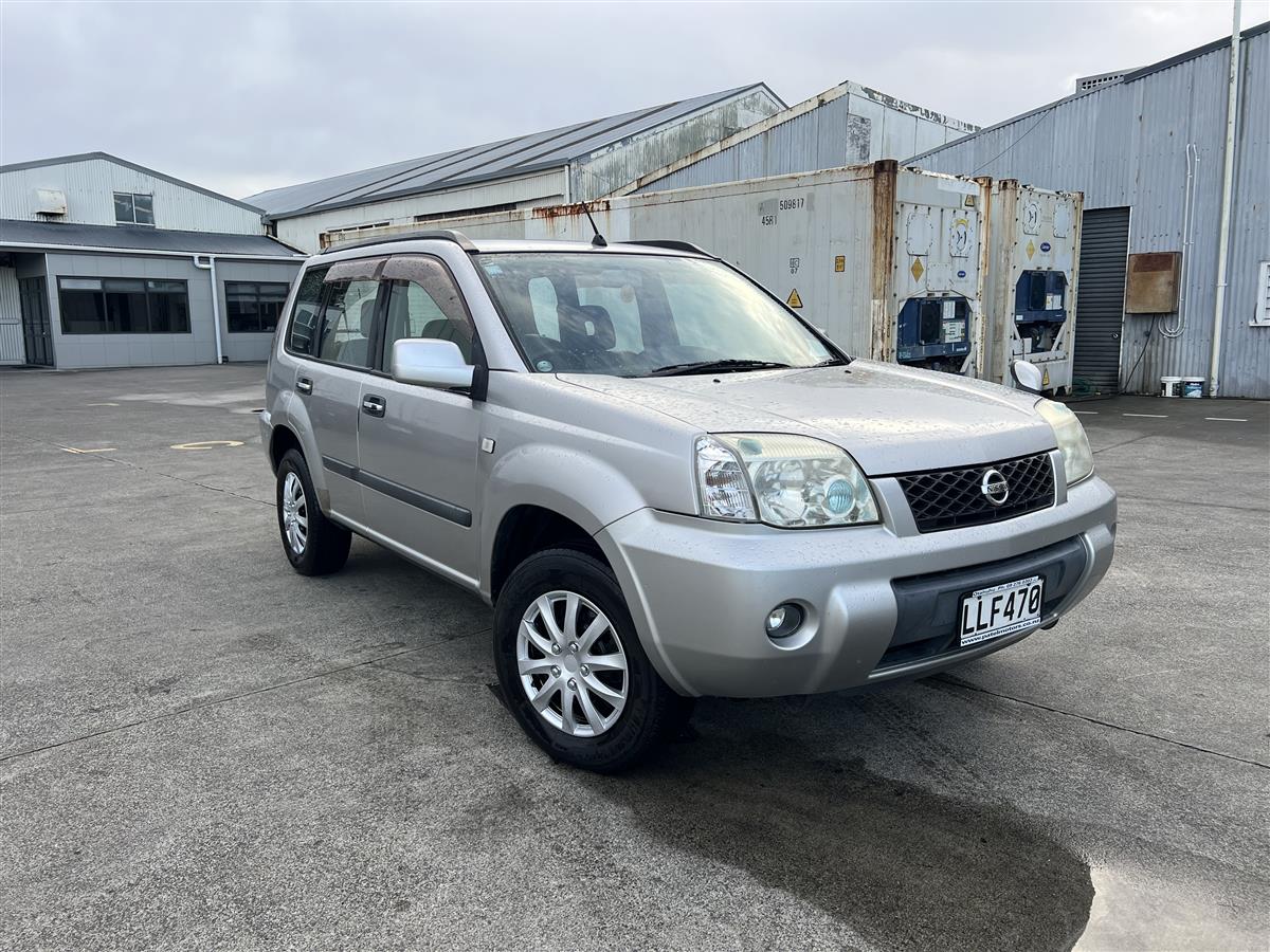 2006 Nissan X-Trail Station Wagon Automatic, Silver, 5 seats, Petrol, 1 owner, 1,990 cc, 268,600 km