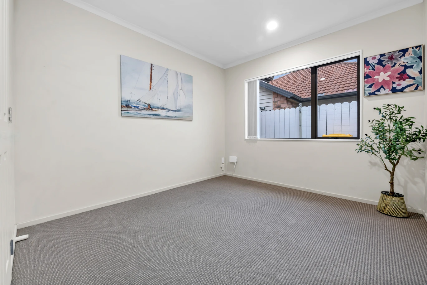 134m2 Brick and tile 3 beds 2 baths house with double garage on 300m2 section, close to Botany Doens and Ormiston shopping centres, 23 Mandival Avenue, Flat Bush, Auckland