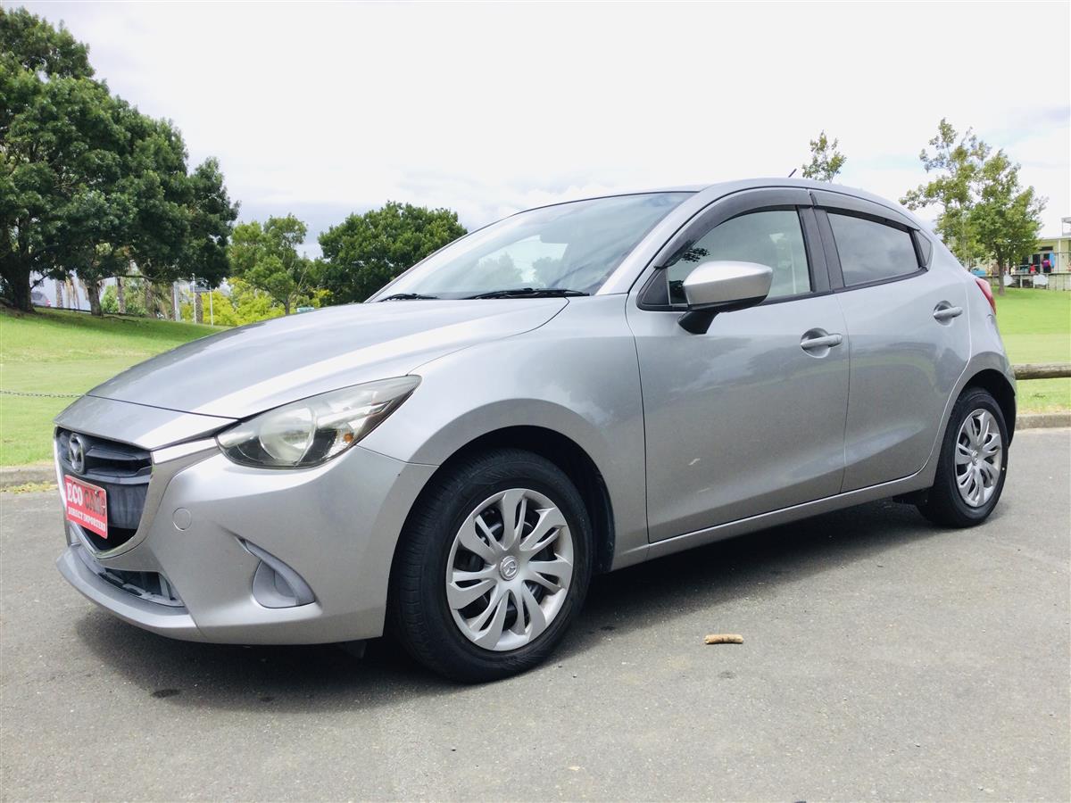 2014 Mazda Demio BLUETOOTH REVERSING CAMERA Hatchback Automatic, SKYACTIV , 5 seats, Petrol, 1,300 cc, 72,087 km