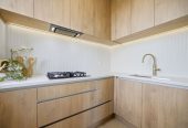 Brandnew standalone 4 beds (2 ensuites) 3.5 baths house with double garage on 216m2 section, close to schools parks, Remuera golf club, shopping centre, 7 Awa Crescent, St Johns, Auckland