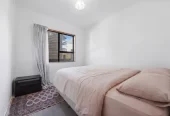 140m2 4 beds 2 baths house with garage, close to schools, reserves, motorway access, 5/12 Alverston Street, Waterview, Auckland