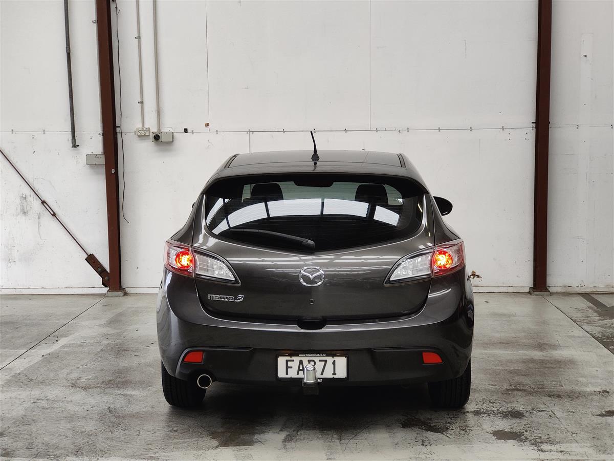 2009 Mazda 3 AXELA 2.0 GLX NZ NEW/NEW WOF/Hatchback Automatic, Grey, 5 seats, Petrol, 2,000 cc, 151,795 km