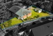Renovated 3 beds 1 bath home with garage, just a short walk to highly sought-after Kaurilands Primary and Glen Eden Intermediate, while also being close to parks, cafés, Titirangi Village, and local amenities, 3/70 Kaurilands Road, Titirangi, Auckland