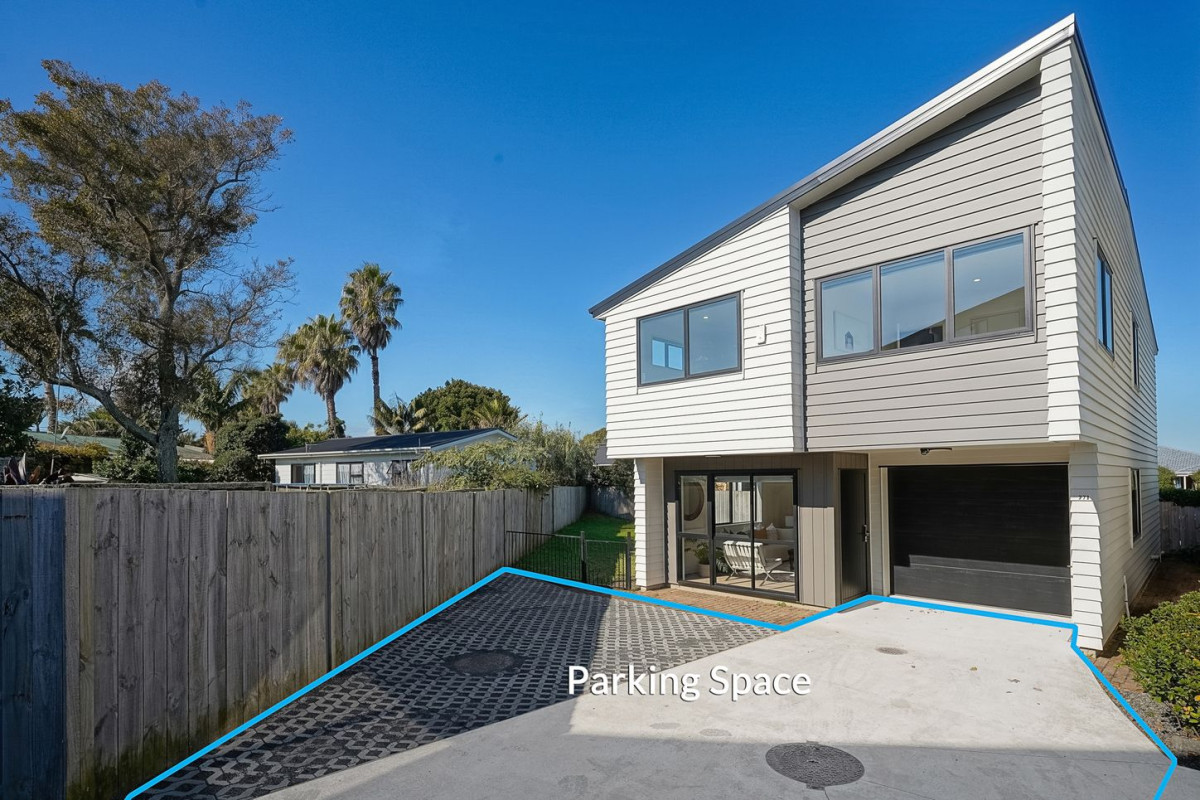 140m2 Brandnew standalone 3 beds + study room 2.5 baths home with garage, close to local schools, public transport, and shops, with easy access to Te Atatu South amenities and a short drive to motorway connections, 29A Mackenzie Street, Te Atatu South, Auckland