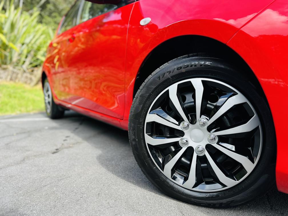 2014 Toyota Yaris NZ NEW !! HIGH SPEC !! Hatchback Tiptronic, 5 seats, New Import, Petrol, 1,300 cc, 123,742 km