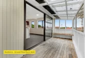 Freehold 754m2 in a Use / Commercial Zone, 300m2 floor area, 4 beds 1 bath house, A high-visibility storefront or office area (2 offices, lounge, kitchenette, toilet), 1 garage space, 2 carport spaces and 5 off street parks, minutes away from major transport links, shopping hubs, and local amenities, 118 Pakuranga Road, Pakuranga, Auckland