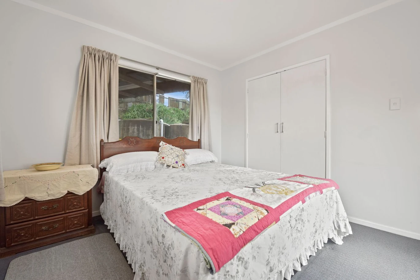 Home and Income on 827m2 section, 4 beds 2 baths house with 1- bed granny, within walking distance to Coast Plaza, public transport, schools, beaches, (this property can be purchased on its own OR in conjunction with neighboring 624, 626 & 628 Whangaparaoa Road), 630 Whangaparaoa Road, Stanmore Bay, Auckland