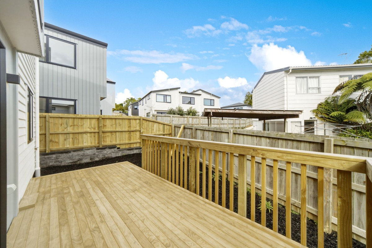 Brandnew standalone, Lots 1-4, 4 beds 2.5 baths home with garage, Lot 5, 5 beds 4.5 baths, 2 lounges (potential 6 bedrooms), and 2 kitchens, a full wrap-around deck, 3-4 car parking spaces. close to schools, motorway access, Lots 1-5/9 May Avenue, Te Atatu South, Auckland