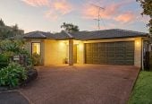 160m2 Brick and tile 3 beds 2 baths house with double garage on 547m2 section, within the desirable Western Heights School zone and close to local shops, parks, public transport, and the amenities of Henderson and Lincoln Road, 9 San Ignacio Court, Henderson, Auckland