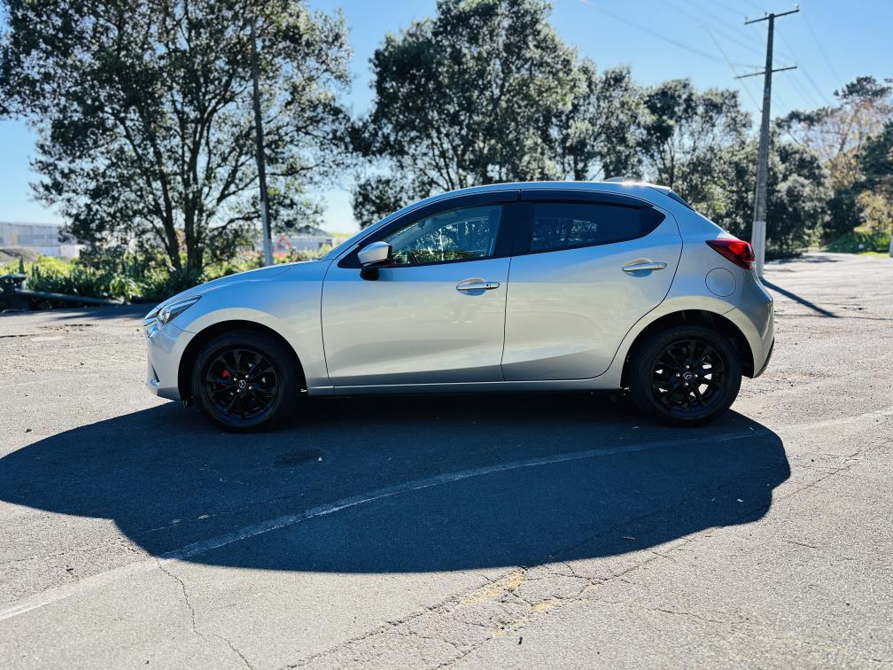 2017 Mazda Demio 13S SPORTS !! HIGH SPEC !! Hatchback Tiptronic, 5 seats, New Import, Petrol, 1,300 cc, 29,710 km