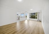 Renovated 3 beds 1 bath home with garage, just a short walk to highly sought-after Kaurilands Primary and Glen Eden Intermediate, while also being close to parks, cafés, Titirangi Village, and local amenities, 3/70 Kaurilands Road, Titirangi, Auckland