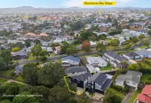 217m2 5 beds (2 ensuites) 3.5 baths house with double garage on 3.4m2 section, 1 ensuite ground floor, minutes from the village, close to the coast, zoned for Blockhouse Bay Primary School, Blockhouse Bay Intermediate, Lynfield College, and St Dominic’s Catholic College, 42 Connell Street, Blockhouse Bay, Auckland
