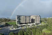 2 beds ( 1 bed + 1 Flexi room) 1 bath apartment, Stunning water views to Takapuna & Hauraki Gulf, close to shops, schools, motorway access, 0.9 km to Takapuna School, zoned for Westlake Girls’ High School, 403-48 Esmonde Road, Takapuna, Auckland