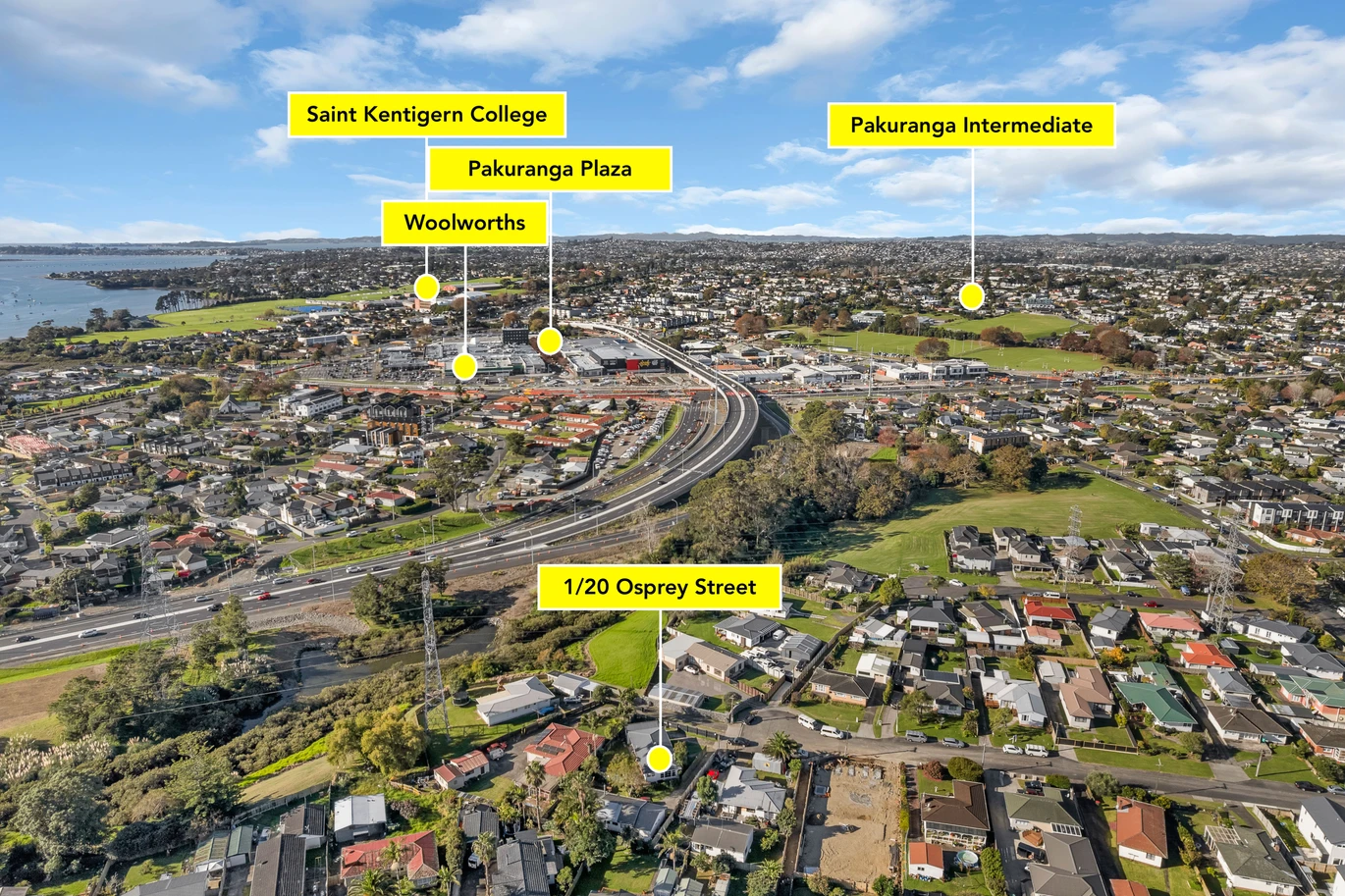 Vendors downsizing, Move-in ready, 3 beds 1 bath house with sleepout, Sunny outdoor entertaining area, Handy to Pakuranga Plaza, local schools, parks and transport, 1/20 Osprey Street Pakuranga,, Auckland