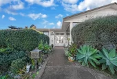 675m2 corner site, Opposite to a Park, 5 beds 3 baths house with double garage, zoned for Sunnyhills School, Farm Cove Intermediate, and Pakuranga College, with both Sunnyhills School and St Kentigern College within walking distance, The owner has obtained the neighbouring property’s consent for stormwater access, 29 The Boulevard Sunnyhills, Auckland