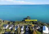 Sea views, Next to a seaside reserve, 123m2 3 beds 2 baths house with double garage, zoned for Blockhouse Bay School, Blockhouse Bay Intermediate, Lynfield College, and Green Bay High School, 51 Taunton Terrace, Blockhouse Bay, Auckland