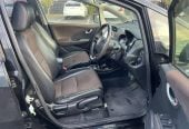 2013 Honda Fit SHUTTLE HYBRID Hatchback Automatic, 5 seats, Black, 1 owner, Petrol, 1,339 cc, 140,902 km