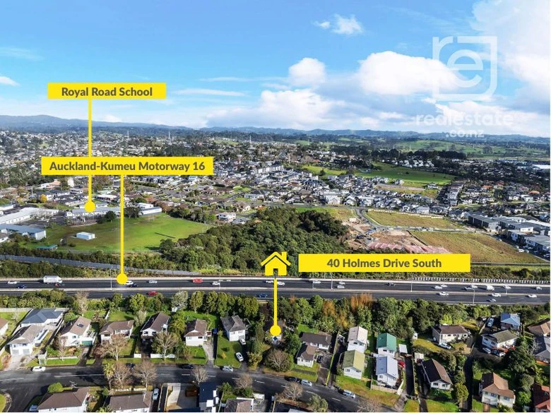 Must sell, Urgent sell, 3 beds 1 bath house on 651m2 section with RC, BC, EPA for 6 new home: 5 x three-storey units and 1 x two-storey unit, each unit has a carport, currently rented at $500 per week, 40 Holmes Drive South Massey, Auckland