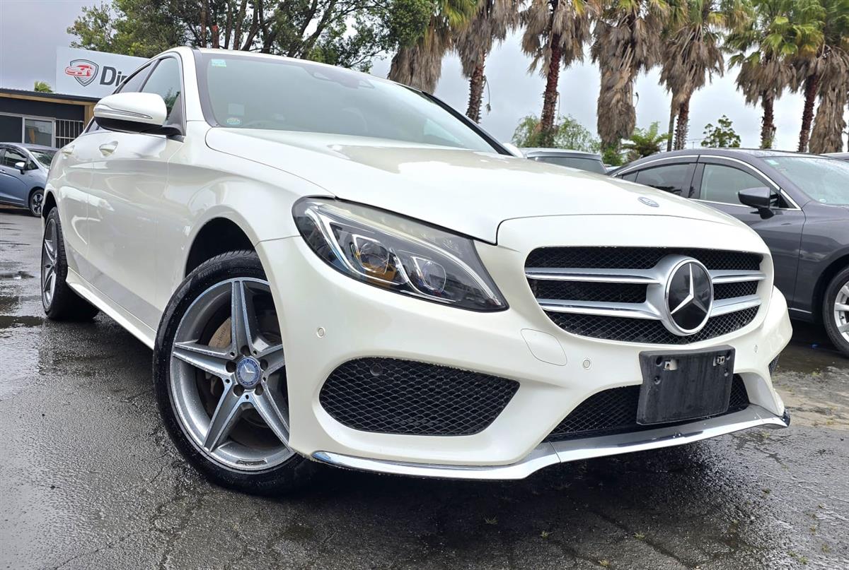2015 Mercedes-Benz C 200 **Push Start**Cruise Control**Fully Leather & Electric Seats**Reversing Camera** Sedan Automatic, 5 seat, Petrol, 1,991 cc, 69,134 km