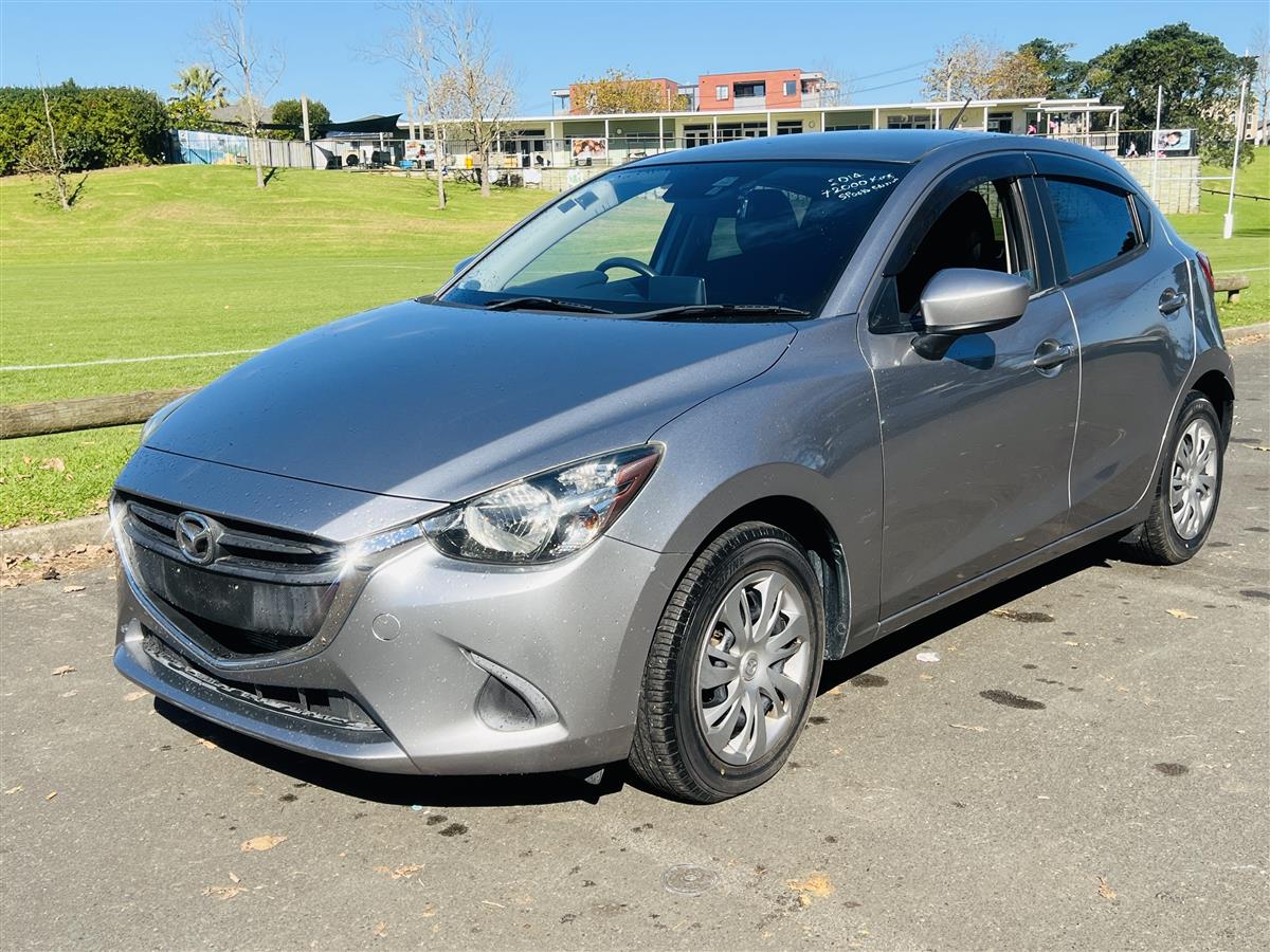 2014 Mazda Demio SKYACTIV REVERSING CAMERA Hatchback Automatic, 5 seats, Petrol 1,300 cc, 72,300 km