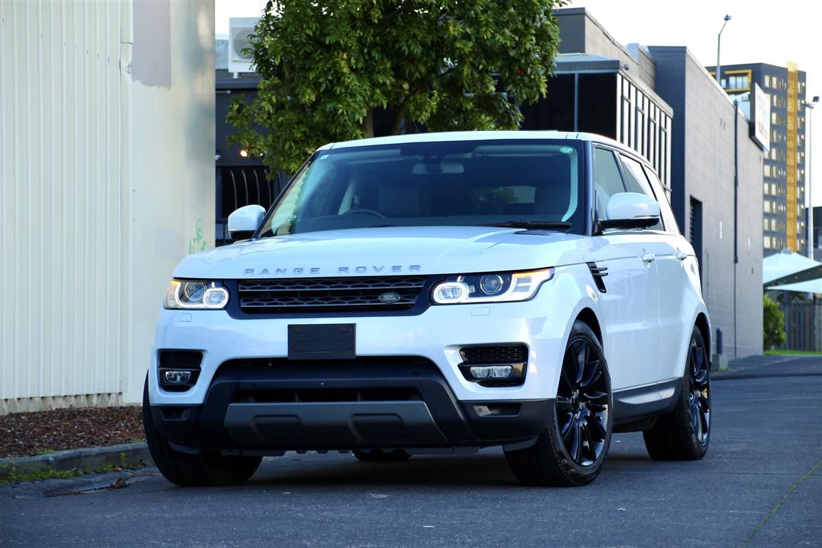 2017 Land Rover Range Rover Sport SP3.0 Supercharged RV/SUV Automatic, 5 seats, Petrol, 3,000 cc, 63,000 km