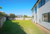 140m2 Brandnew standalone 3 beds + study room 2.5 baths home with garage, close to local schools, public transport, and shops, with easy access to Te Atatu South amenities and a short drive to motorway connections, 29A Mackenzie Street, Te Atatu South, Auckland