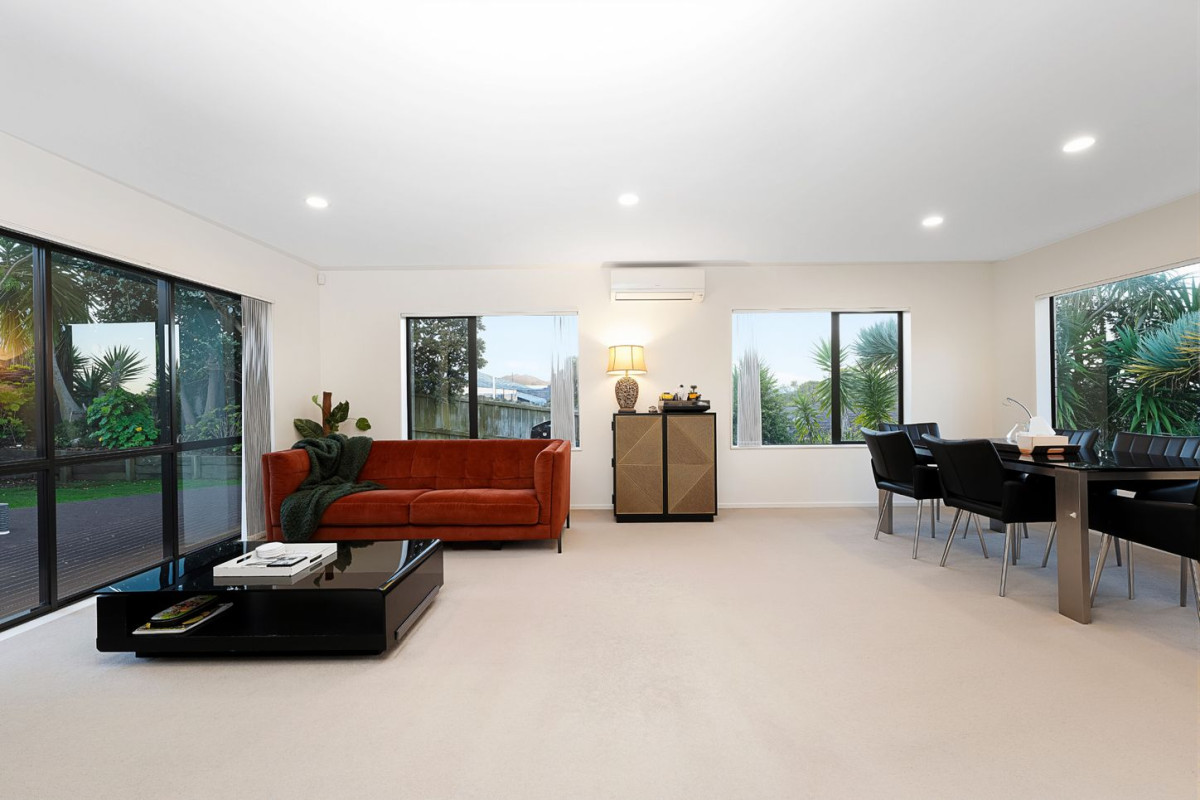160m2 Brick and tile 3 beds 2 baths house with double garage on 547m2 section, within the desirable Western Heights School zone and close to local shops, parks, public transport, and the amenities of Henderson and Lincoln Road, 9 San Ignacio Court, Henderson, Auckland