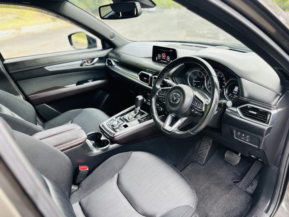 2018 Mazda CX-8 25S SPORTS PROACTIVE !! TOP SPEC !! FULLY LOADED !! RV/SUV Tiptronic, Grey, 7 seats, New Import, Petrol, 2,500 cc, 25,381 km