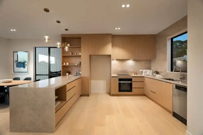 Double Grammar school zone, Brandnew standalone 3 beds 2.5 baths home with double garage, move-in ready, Just a short stroll away, Mt Eden Village, 1.7 km to Epsom Girls’ Grammar School, 1.8 km to Auckland Grammar, 3/30 Grange Road, Mt Eden, Auckland