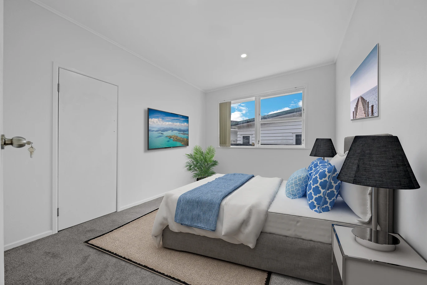 144m2 Renovated, Brick and tile 4 beds 2 baths house with garage on 614m2 section, move-in ready, close to schools, parks, shops supermarkets, 5 Wordsworth Road Manurewa, Auckland