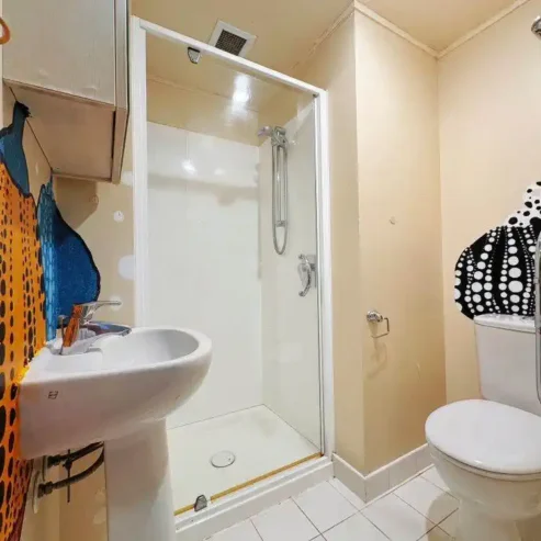 Auckland Girls’ Grammar School zone, Freehold 2 beds 1 bath apartment with car park, 0.9 km to Auckland Girls’ Grammar School, 826/72 Nelson Street, City Centre, Auckland