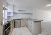 Must sell, Move-in ready, 80m2 Renovated 2 beds 1 bath apartment with carport, Access to shared swimming pool and tennis court, waliking distance to Botany Downs Mall, 6/36 Opito Way, East Tamaki, Auckland