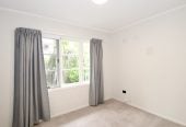 For rent, 3 beds 1 bath house with garage, Available from 5th June, Te Atatu Peninsula, Auckland
