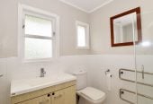 For rent, 3 beds 1 bath house with garage, Available from 5th June, Te Atatu Peninsula, Auckland