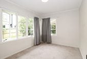 For rent, 3 beds 1 bath house with garage, Available from 5th June, Te Atatu Peninsula, Auckland