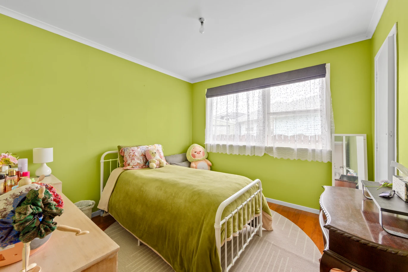 Once over 50 years, 713m2 section, 3 beds + Portable cabin included, 1 bath house with double garage, Handy Mangere location close to schools, shops, motorway access, and transport routes, 16 Lavinia Crescent Mangere East,, Auckland
