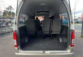 2017 Toyota Hiace Van Automatic, 10 seats, Minibus, Petrol, 2,690 cc, 149,093 km