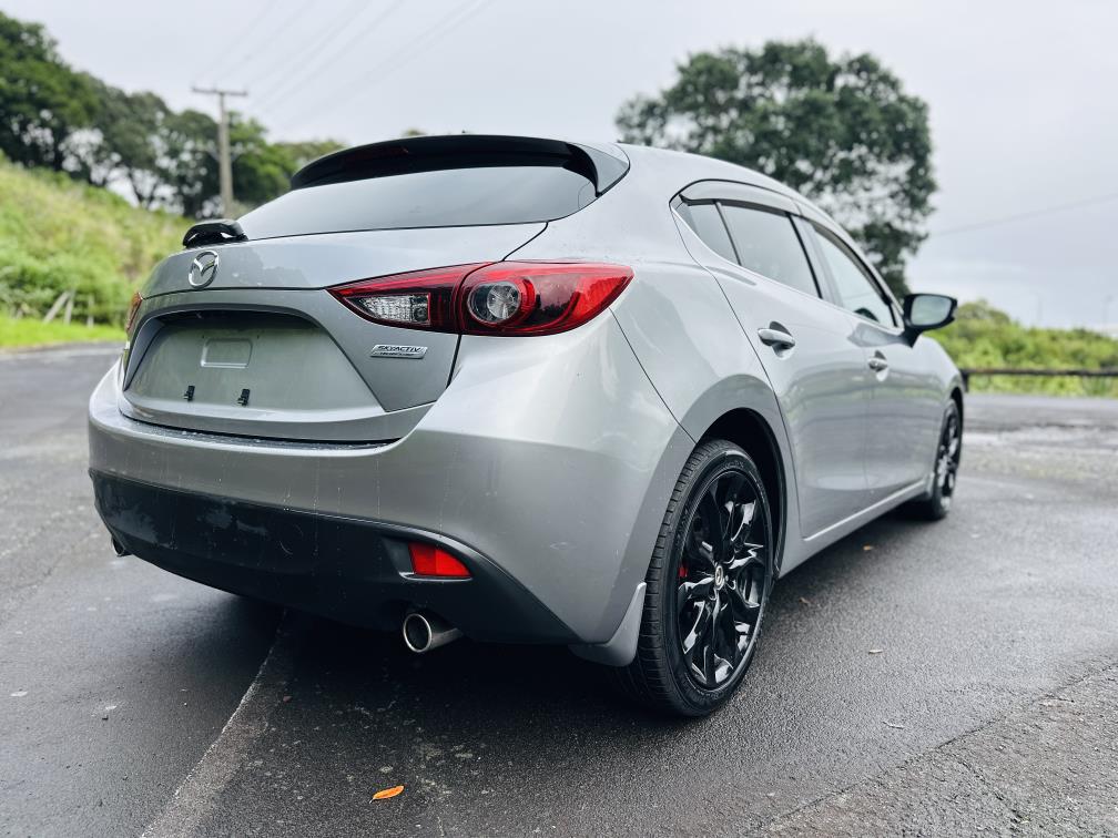 2014 Mazda Axela 20S SPORTS !! SKYACTIVE ENGINE !! Hatchback Tiptronic, Silver, 5 seats, New Import, Petrol, 2,000 cc, 39,440 km