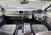 2017 Toyota Hiace Van Automatic, 10 seats, Minibus, Petrol, 2,690 cc, 149,093 km