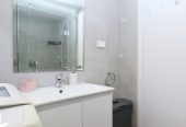 For rent, Fully Renovated 1 bed 1 bath home with 2 car parks, Available now., 71A Casuarina Road , Half Moon Bay, Auckland