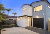 For rent, Macleans Zone, Brandnew 4 beds 3 baths house with garage, Available Now, 303D Bucklands Beach Road, Bucklands Beach, Auckland