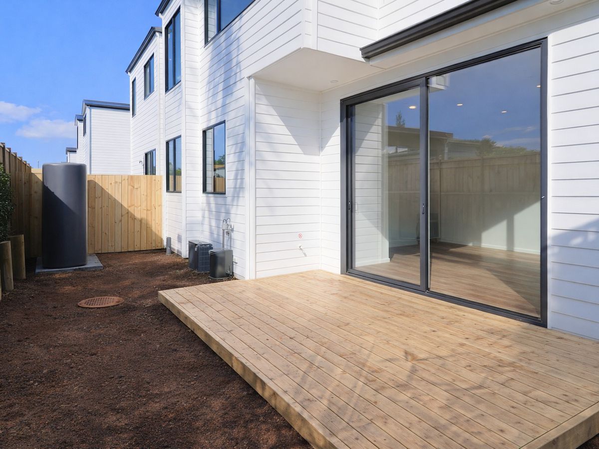 For rent, Macleans Zone, Brandnew 4 beds 3 baths house with garage, Available Now, 303D Bucklands Beach Road, Bucklands Beach, Auckland