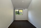 For rent, 3 beds + study room 1 bath house with 2 car parks, Available now, 26 Orinda Close, Botany Downs, Auckland