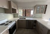 For rent, 3 beds + study room 1 bath house with 2 car parks, Available now, 26 Orinda Close, Botany Downs, Auckland